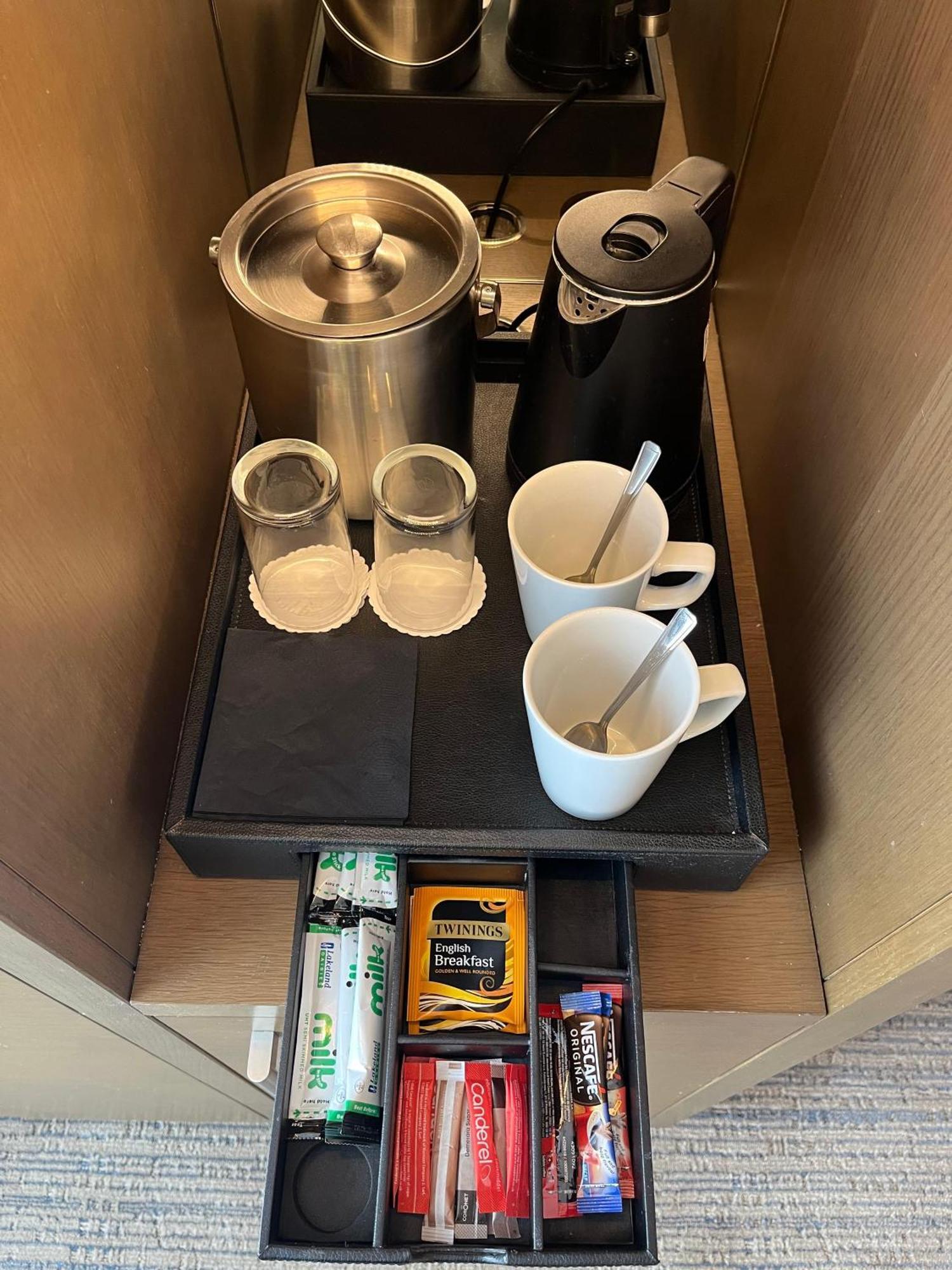 Courtyard By Marriott Oxford South