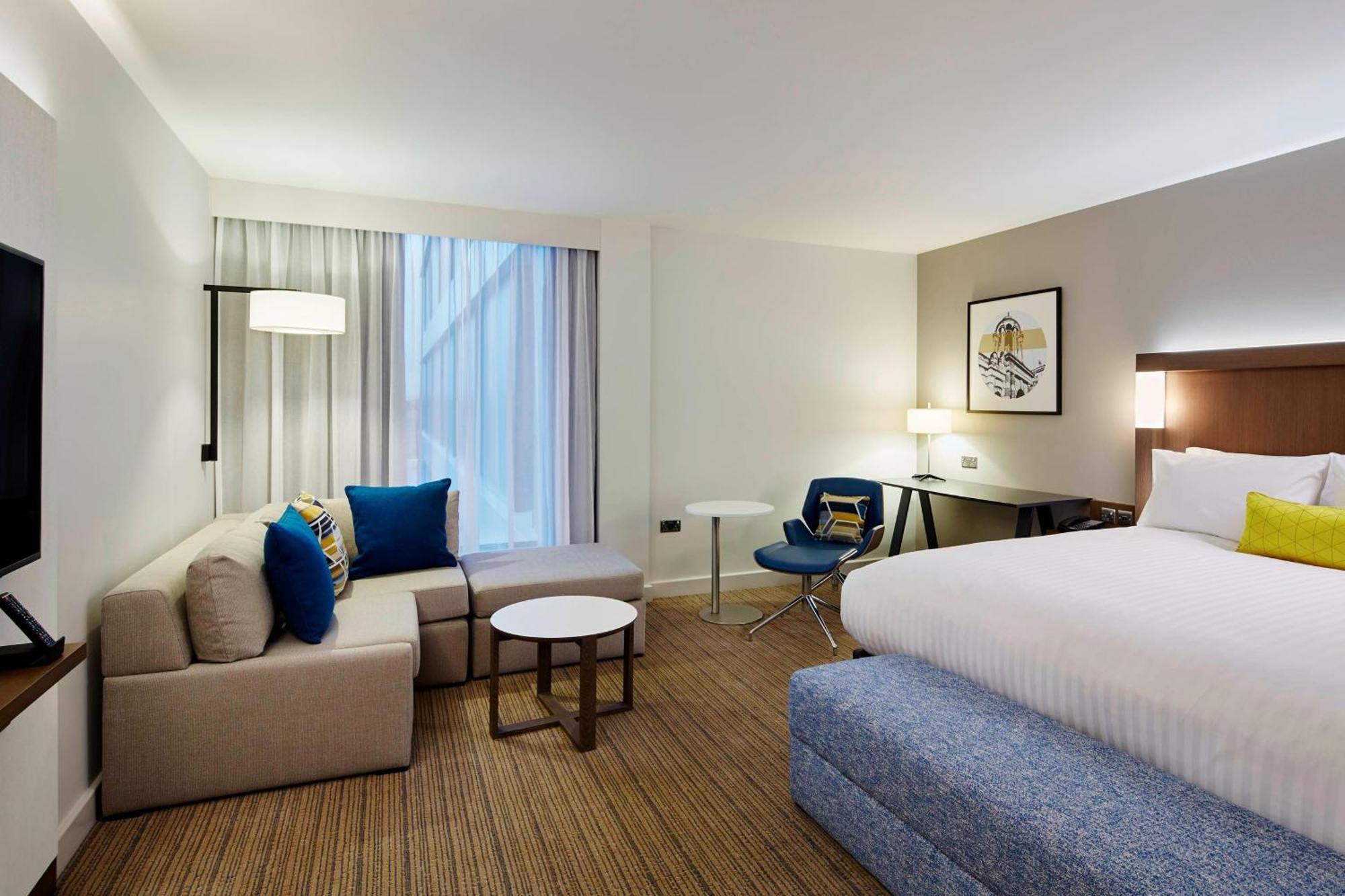 Courtyard By Marriott Oxford South Hotel